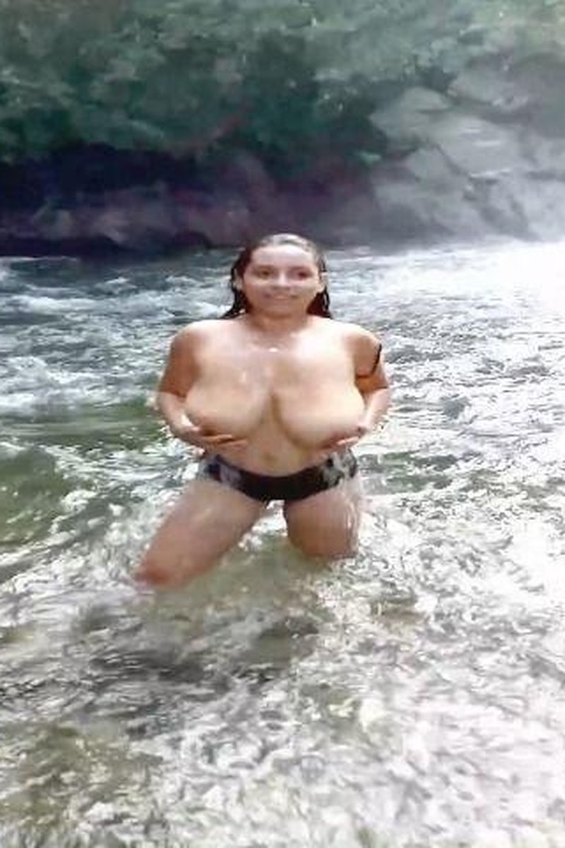 Bath In River - Screenshot 1 of 4 - Big Tits