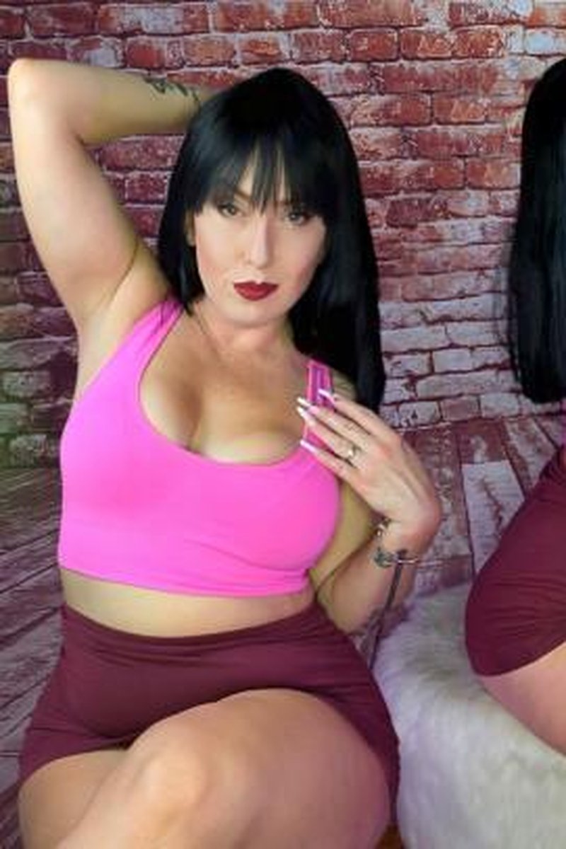 Loud Burps - Screenshot 1 of 4 - Ass Fetish
