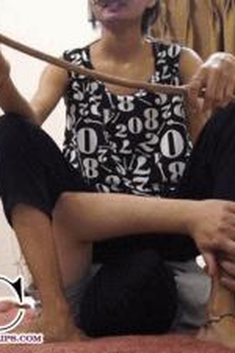 TP-iwantclipsindianmistressfemdom-indian-teacher-facesitting-for-exam-paper-3
