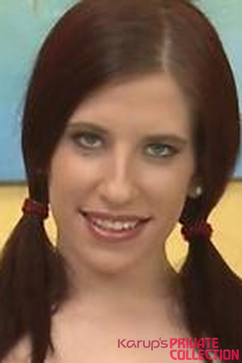 Rebeca - Screenshot 1 of 4 - Rebeca Polanski