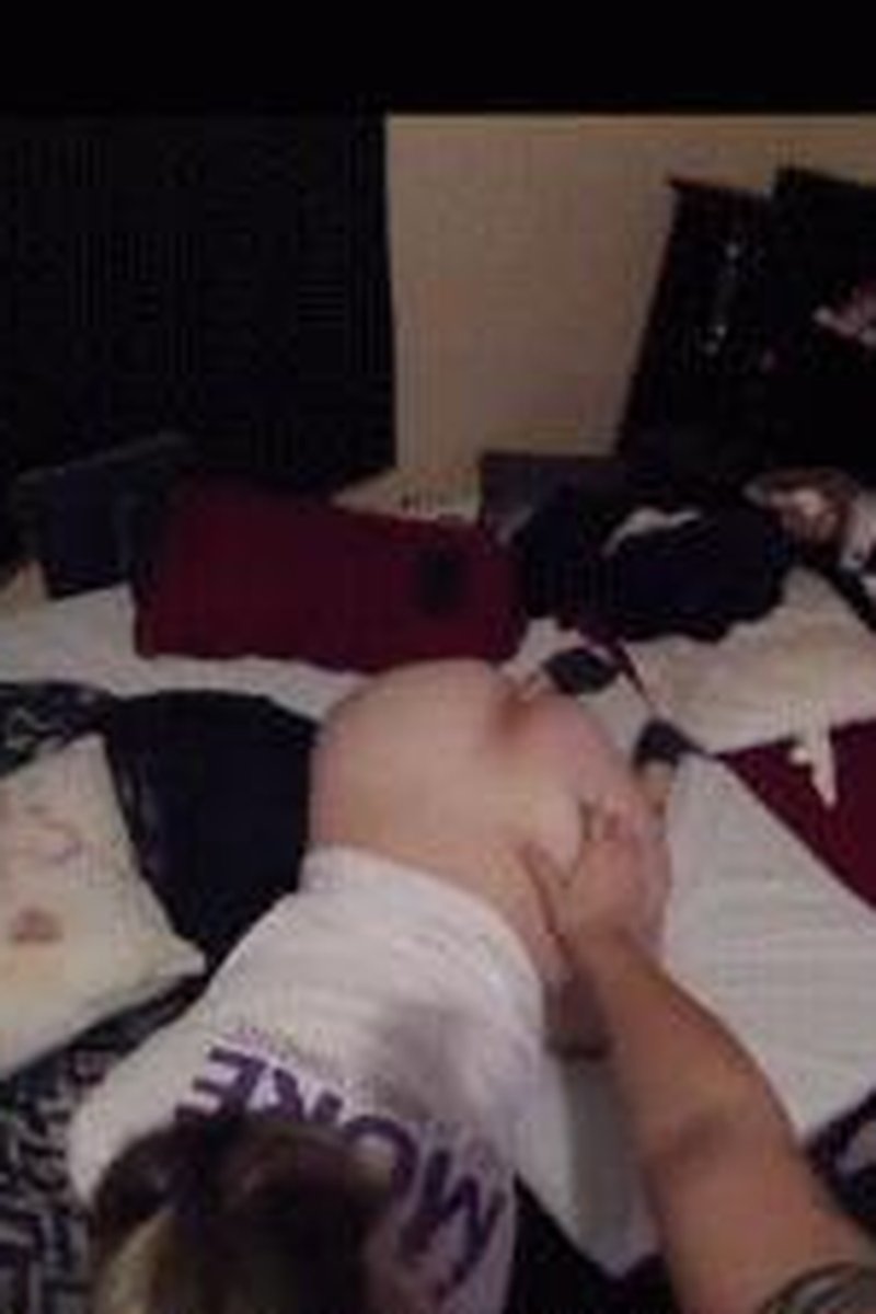 First Anal Blooper - Screenshot 1 of 4 - Anal