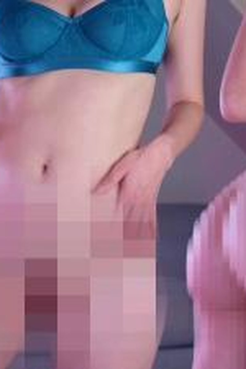Pixels Are Powerful - Screenshot 1 of 4 - Femdom