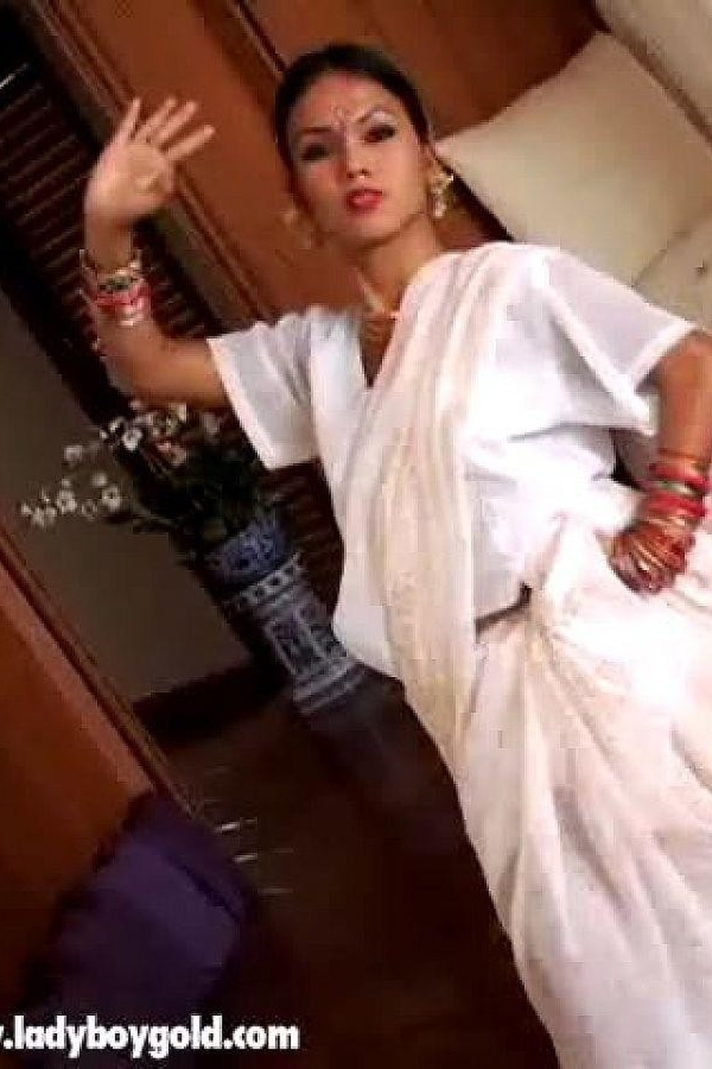 Private Performance - Screenshot 1 of 4 - Cosplay