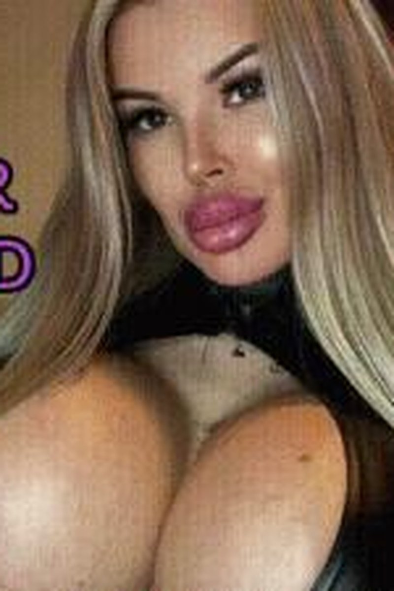 Forever Addicted - Screenshot 1 of 4 - Addiction Fetish