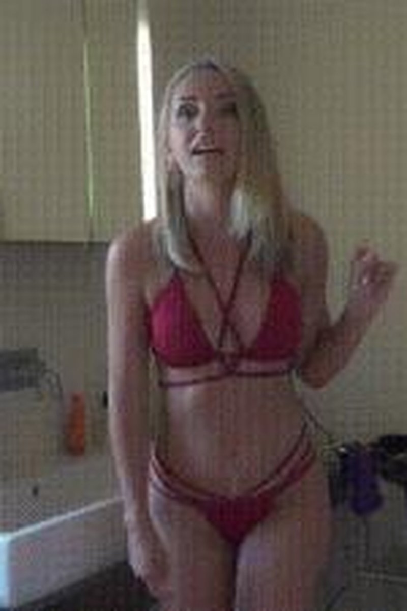 TP-iwantclipsladyanjagermanmistress-stiller-verehrer-und-schuchterner-versager