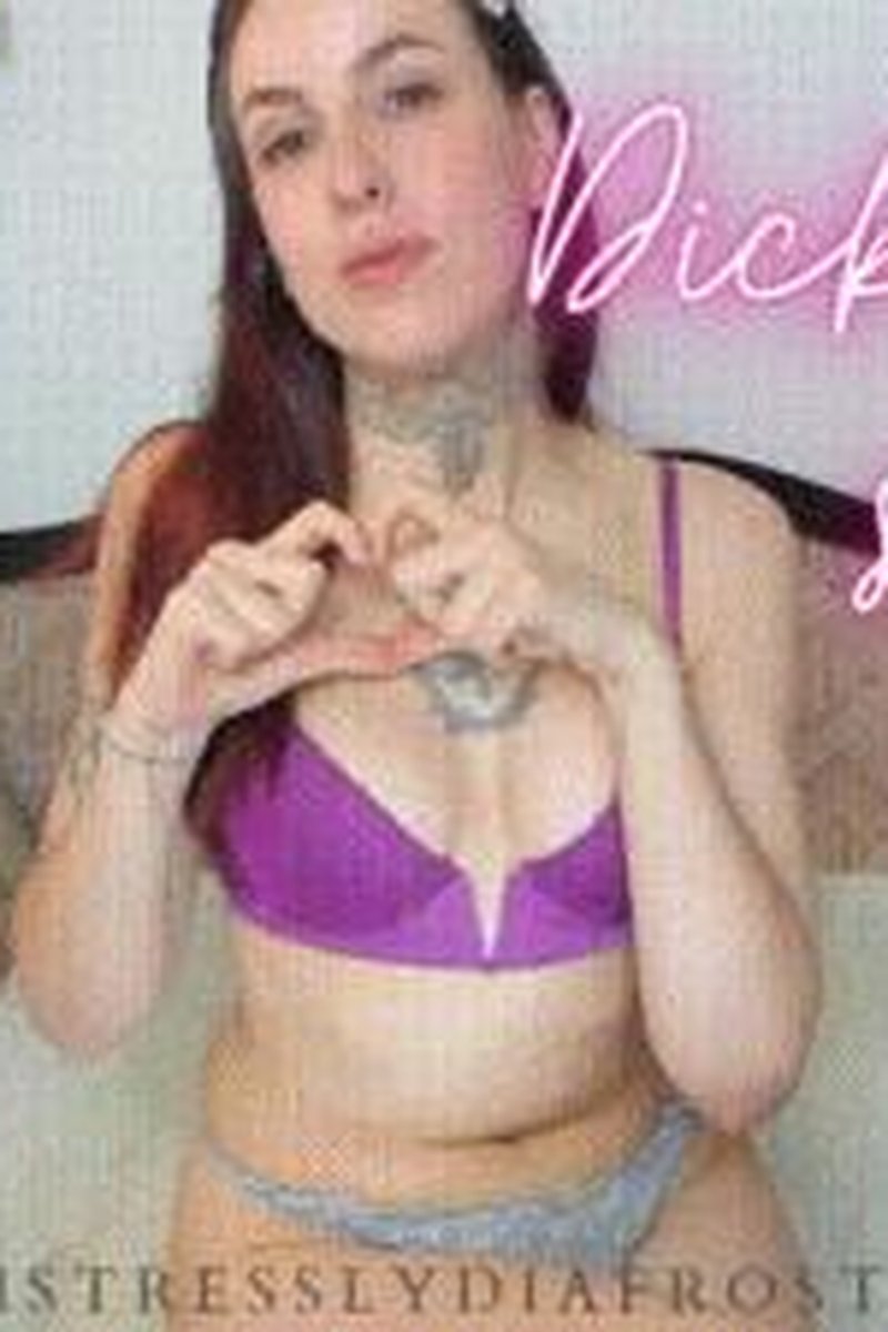 Dick Loving Sissy - Screenshot 1 of 4 - Bisexual