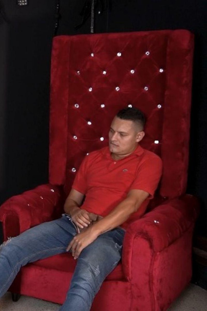 Practicing BDSM - Screenshot 1 of 4 - BDSM