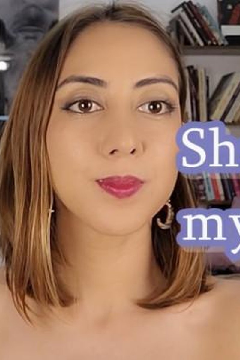 Custom - Shaking My Butt - Screenshot 1 of 4 - Ass Fetish