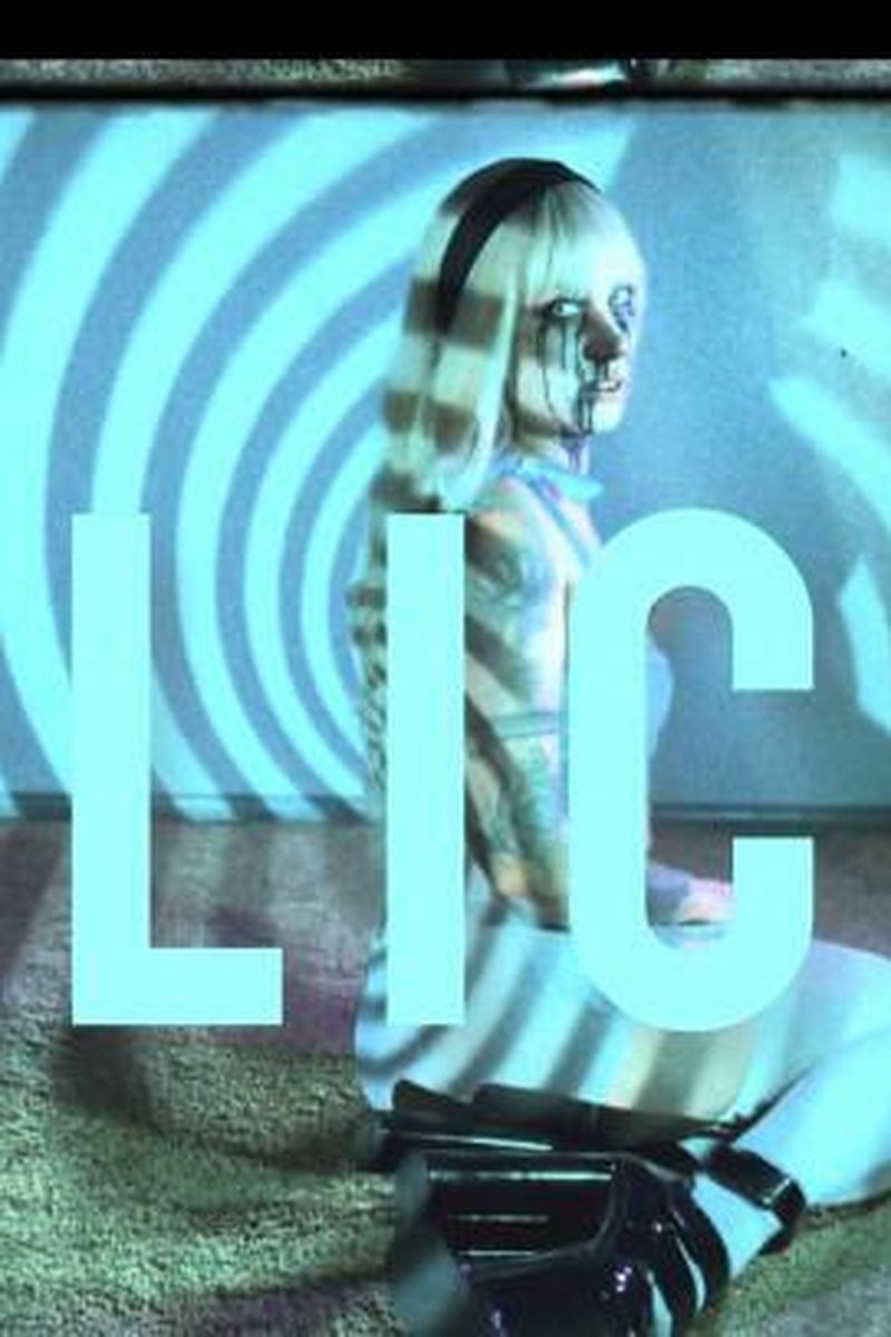 Alice - Screenshot 1 of 4 - Boobsqueezing