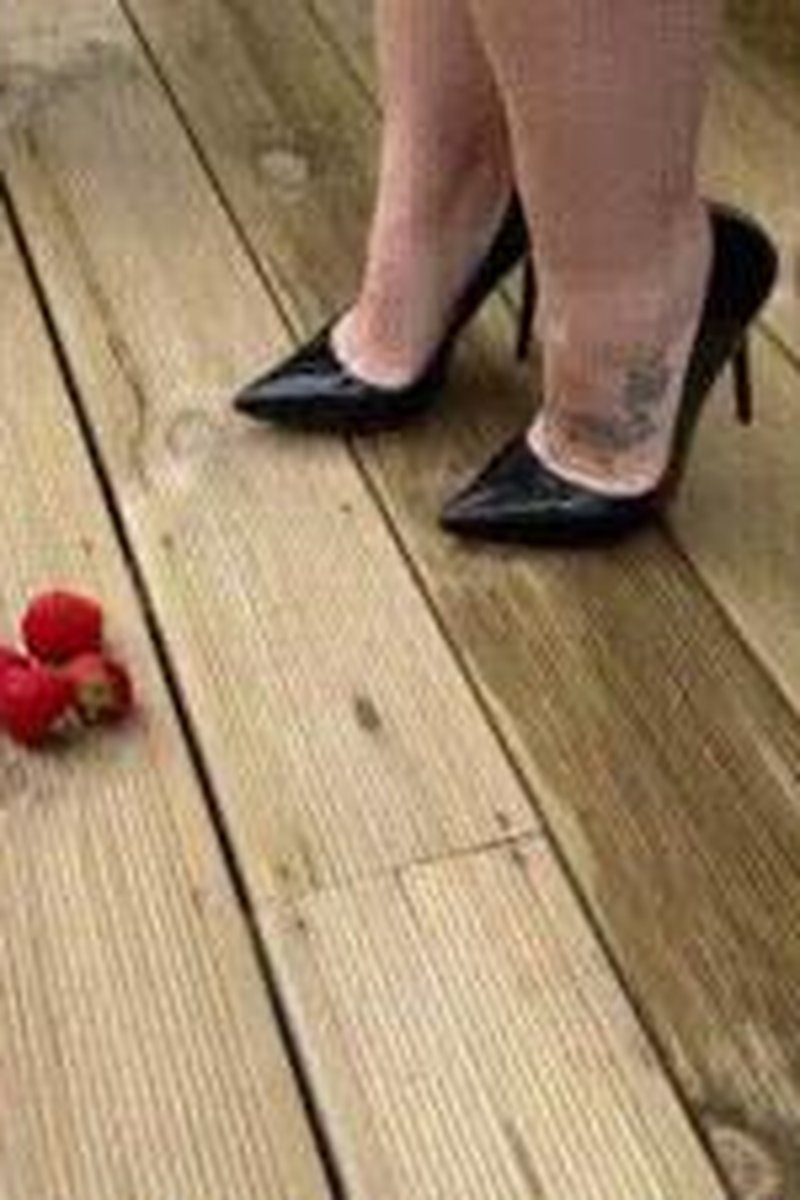 Strawberry Squashing - Screenshot 1 of 4 - Food