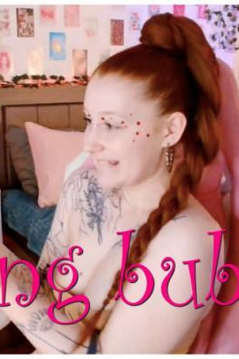 Blowing Bubbles - Screenshot 1 of 4 - Happy
