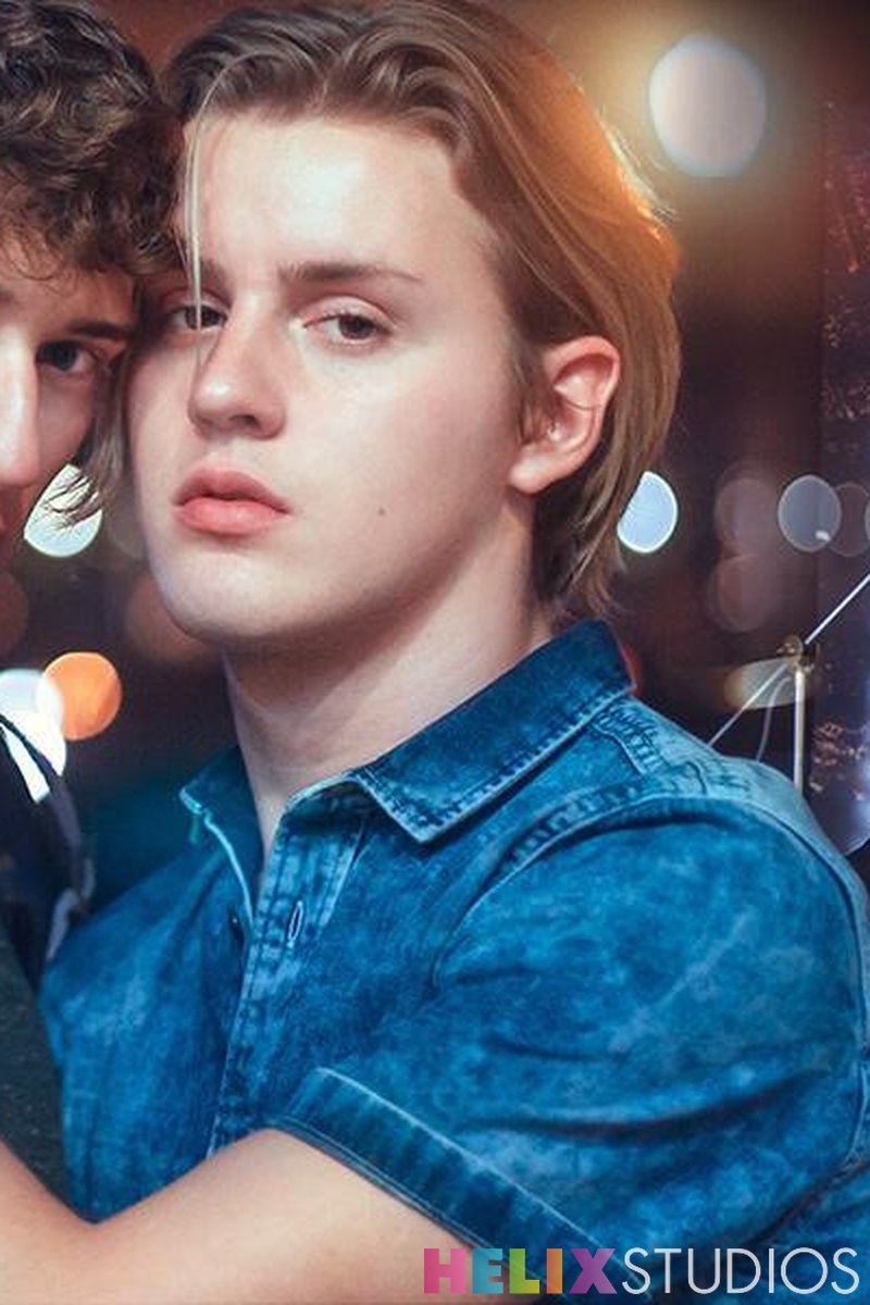 Boulevard Bareback - Screenshot 1 of 4 - American