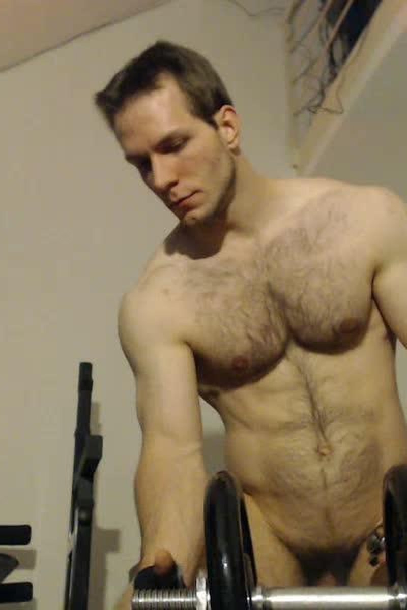 Body Shrugs, Home Gym - Screenshot 1 of 4 - Hairy Pussy