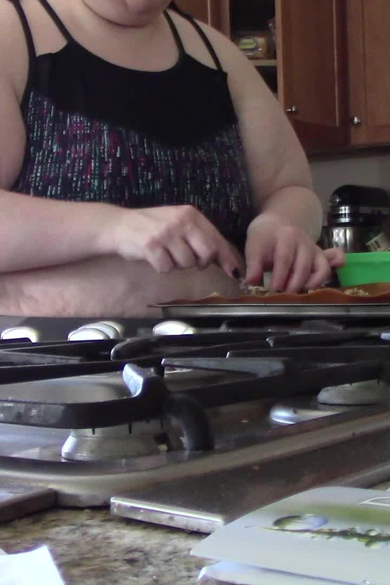 Baking Cookies Angle 2 - Screenshot 1 of 4 - BBW