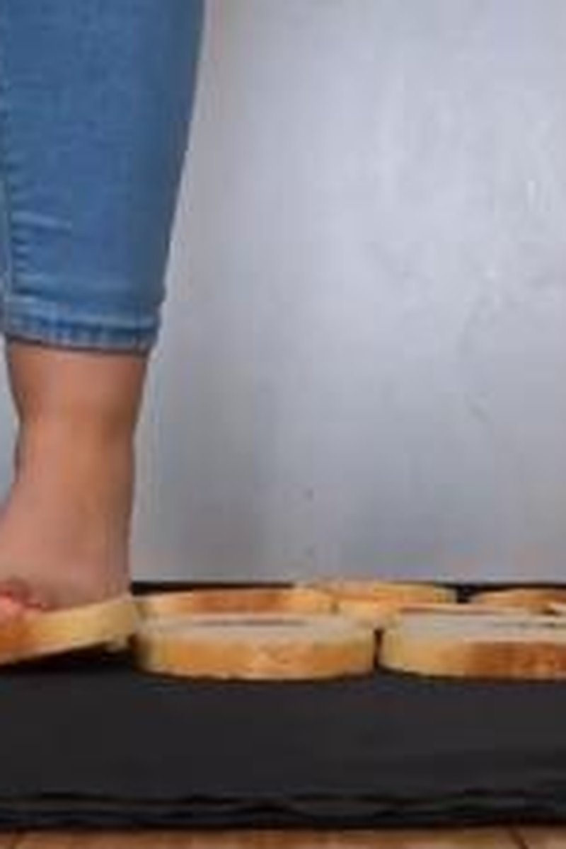 BBW Bread Trampling - Screenshot 1 of 4 - Barefoot