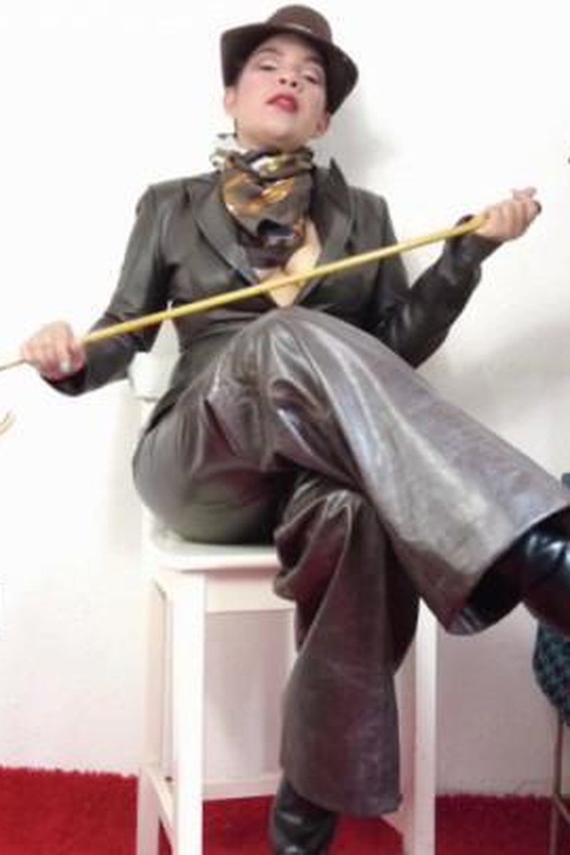 Mobther - Screenshot 1 of 4 - Leather