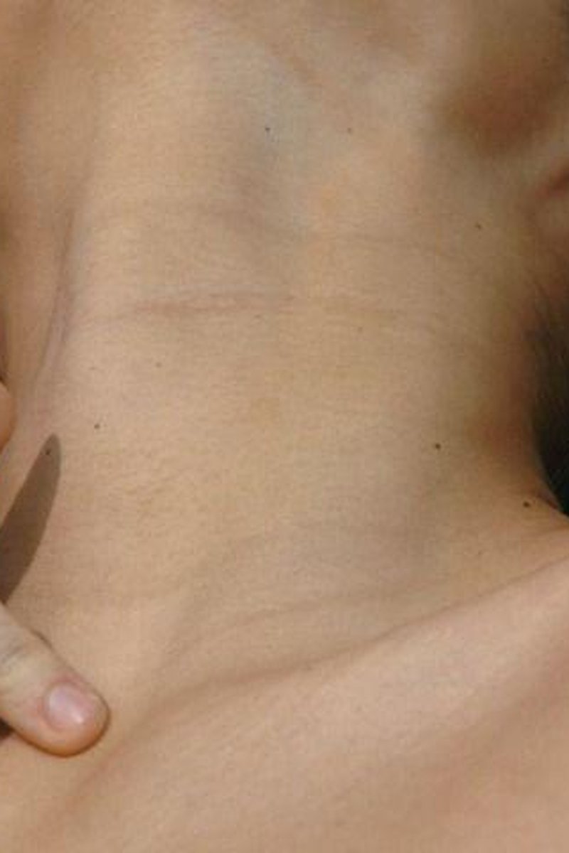 Throat God Devyn - Screenshot 1 of 4 - Lesbian