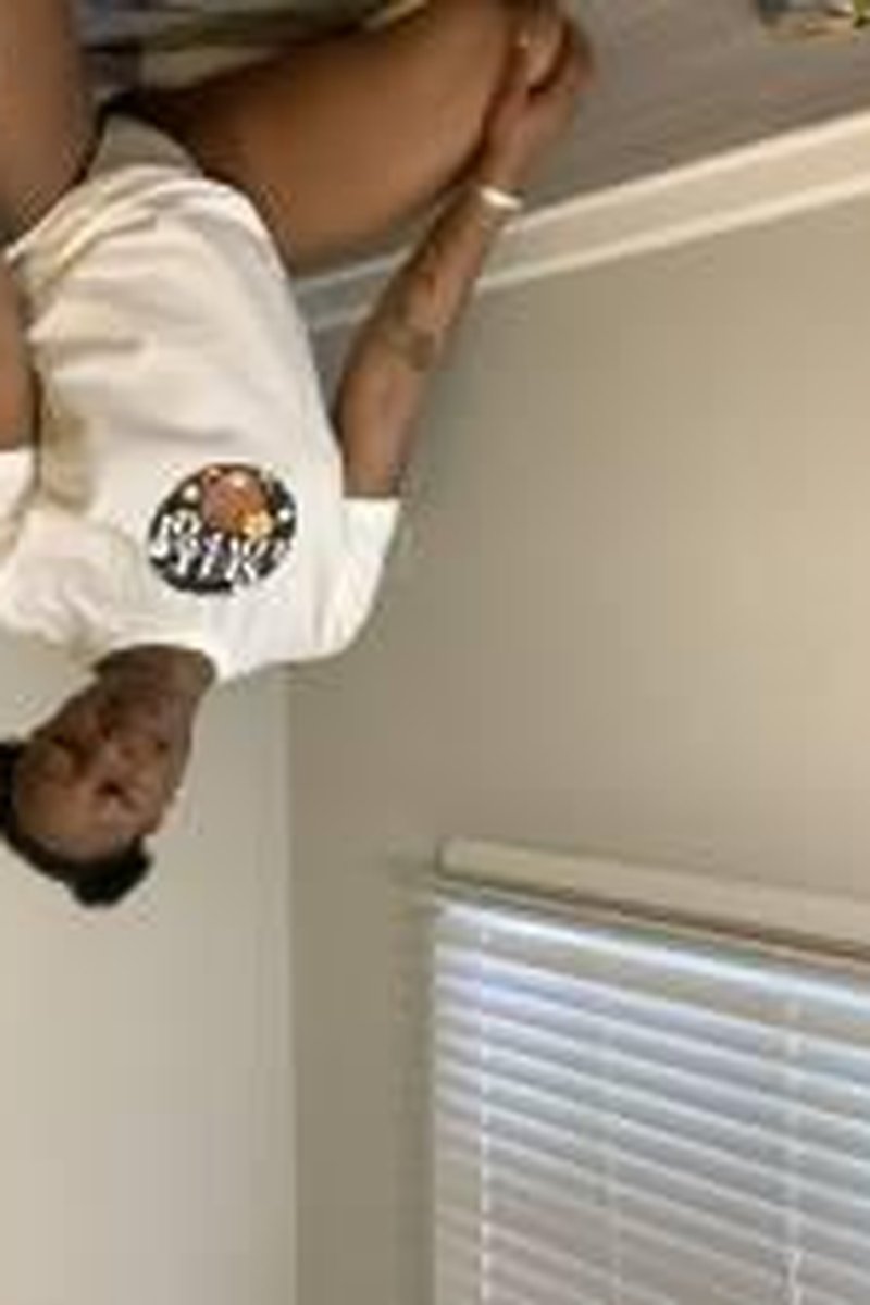 Do You Like The View - Screenshot 1 of 4 - Ass Fetish