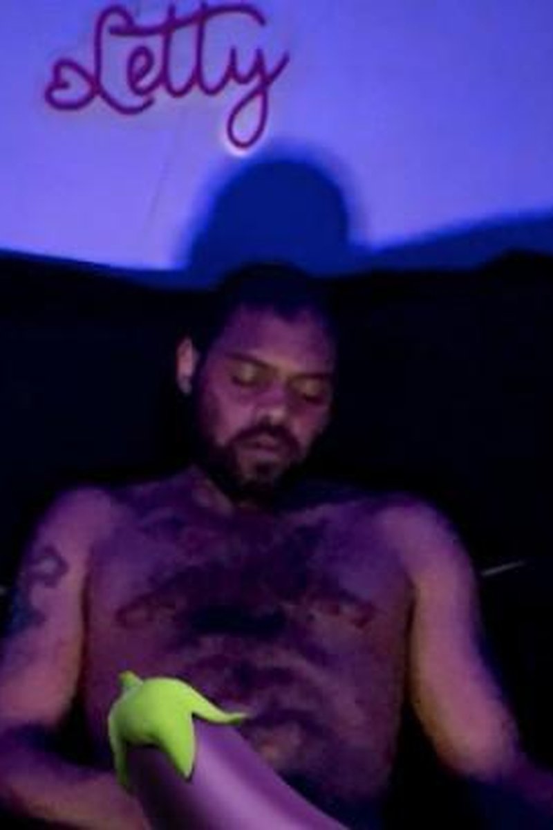 Step-Daddy Solo - Screenshot 1 of 4 - Cumshot