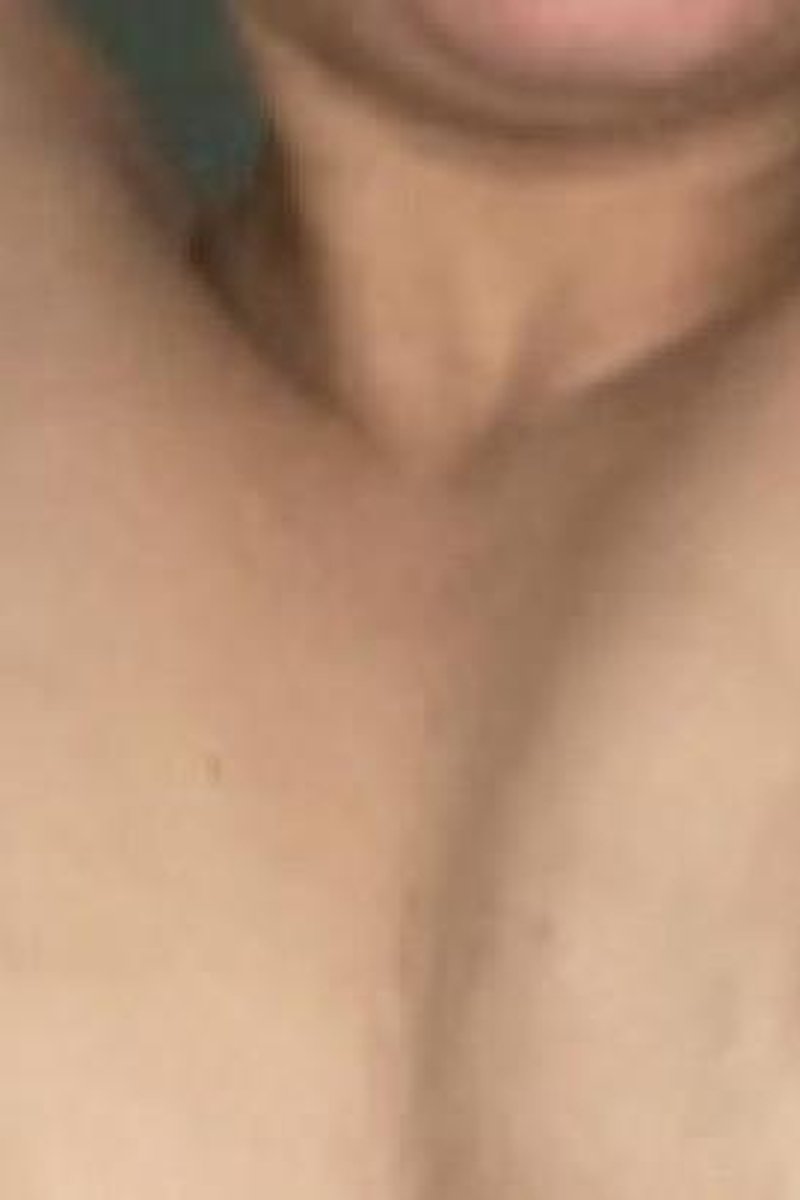 Tit Bouncing - Screenshot 1 of 4 - Breast Play