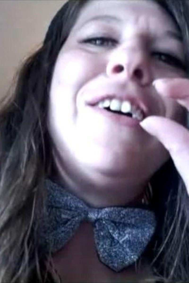 Vore Giantess - Screenshot 1 of 4 - Belly Fetish