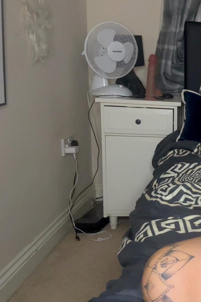Queefing JOI Video - Screenshot 1 of 4 - Babes