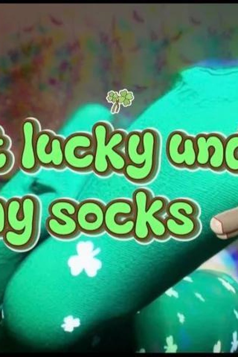 TP-yourvidsvixenalwayswins-get-lucky-under-my-socks