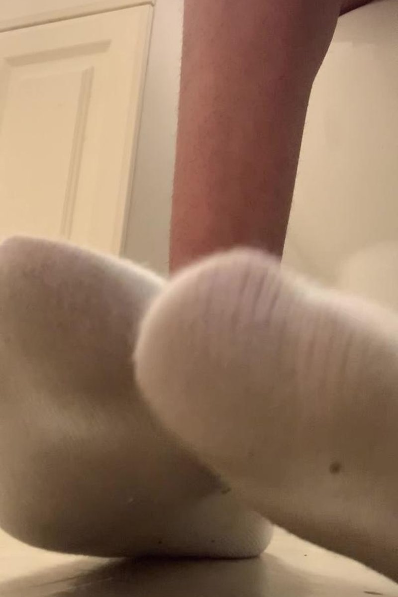 Dirty Socks Ripoff - Screenshot 1 of 4 - Foot Fetish