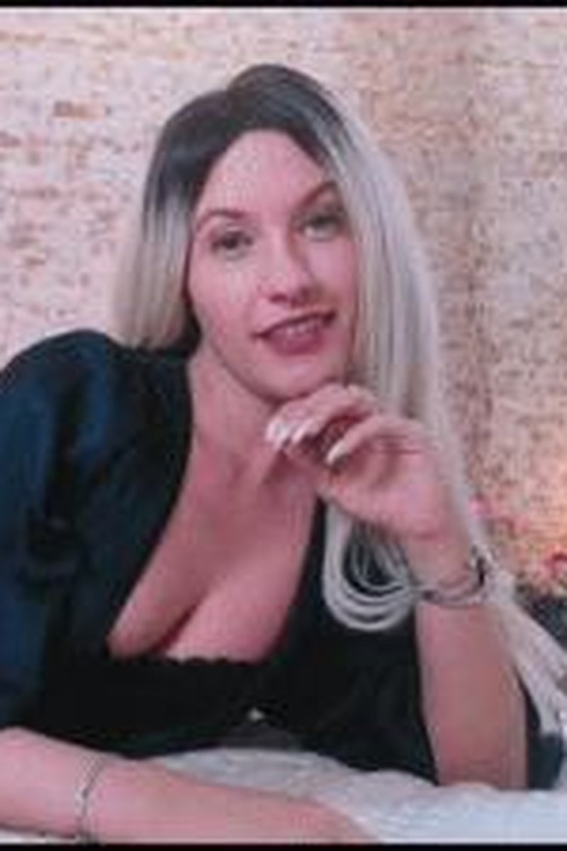 Simple Slave Task Part 9 - Screenshot 1 of 4 - Bitch