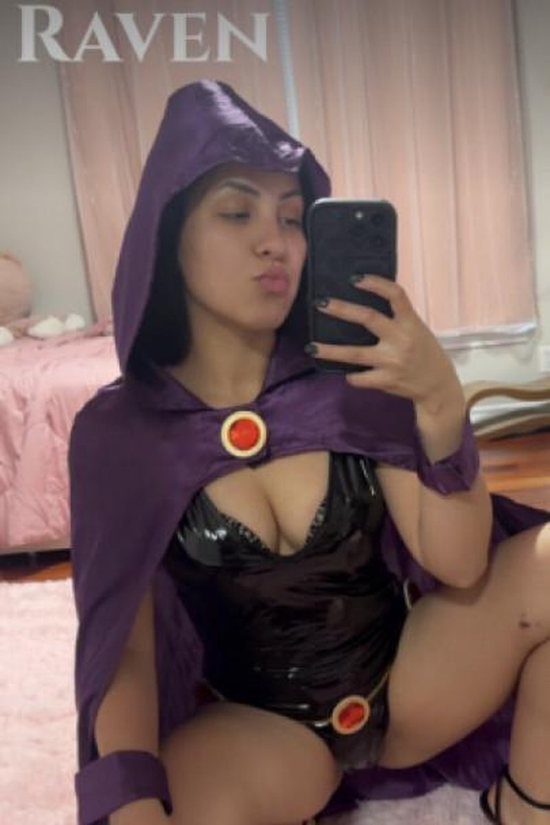 Raven Cosplay - Screenshot 1 of 4 - Asheleyspam