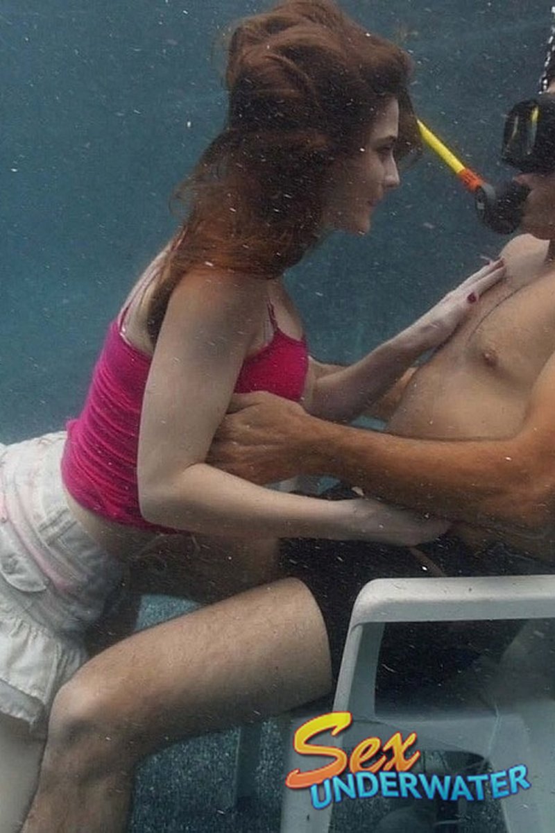 Lap Dance - Screenshot 1 of 4 - Water