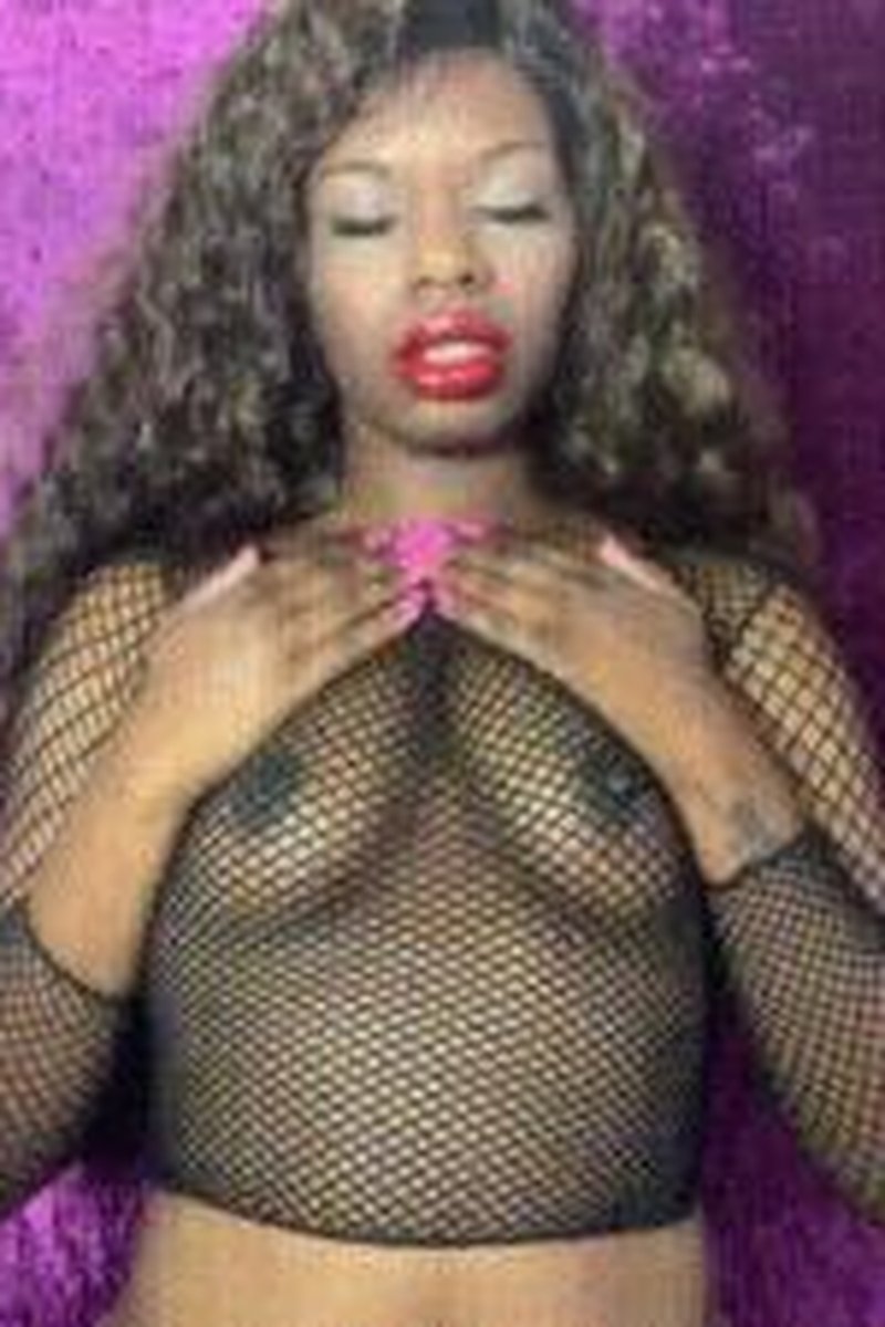 Temptation - Screenshot 1 of 4 - Addiction Fetish