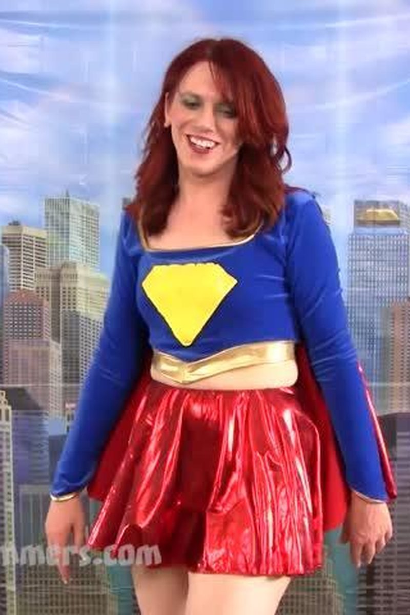Supergurl - Screenshot 1 of 4 - Cosplay