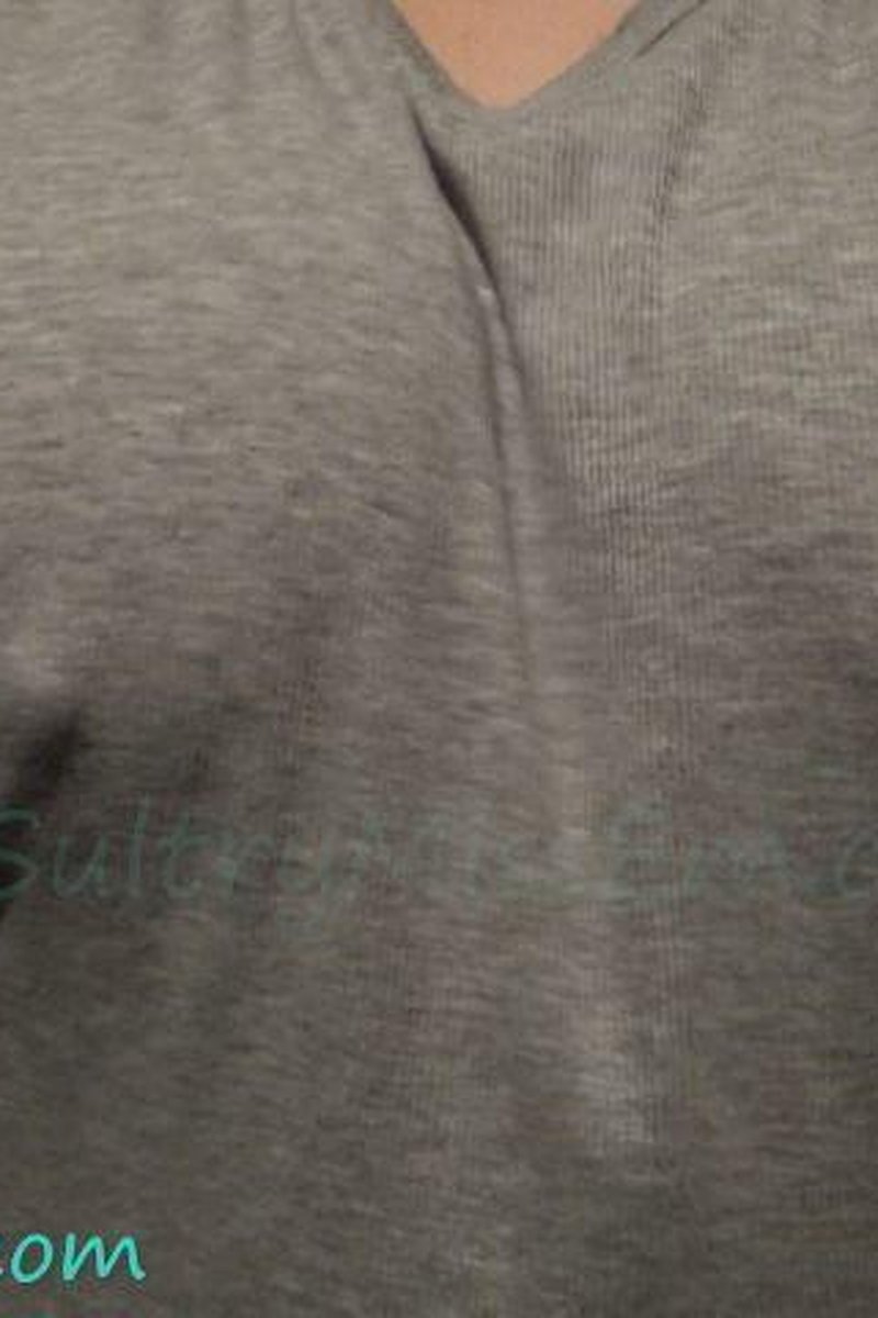 Braless BBW - Screenshot 1 of 4 - BBW