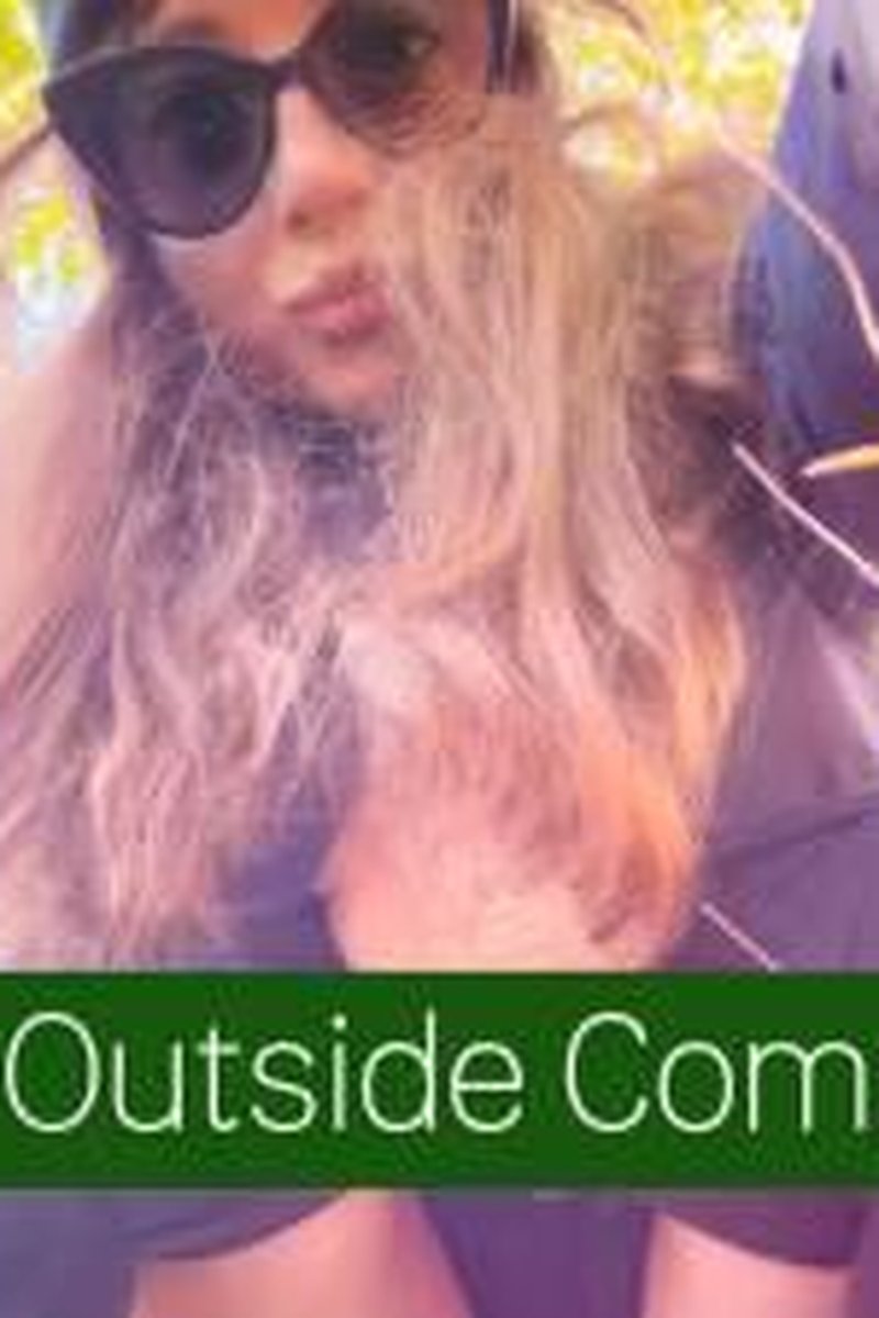 Pee Outside Compilation - Screenshot 1 of 4 - Fetish