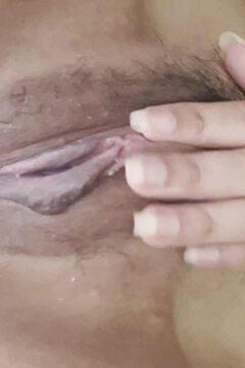Poolside Pervert - Screenshot 1 of 4 - Asian