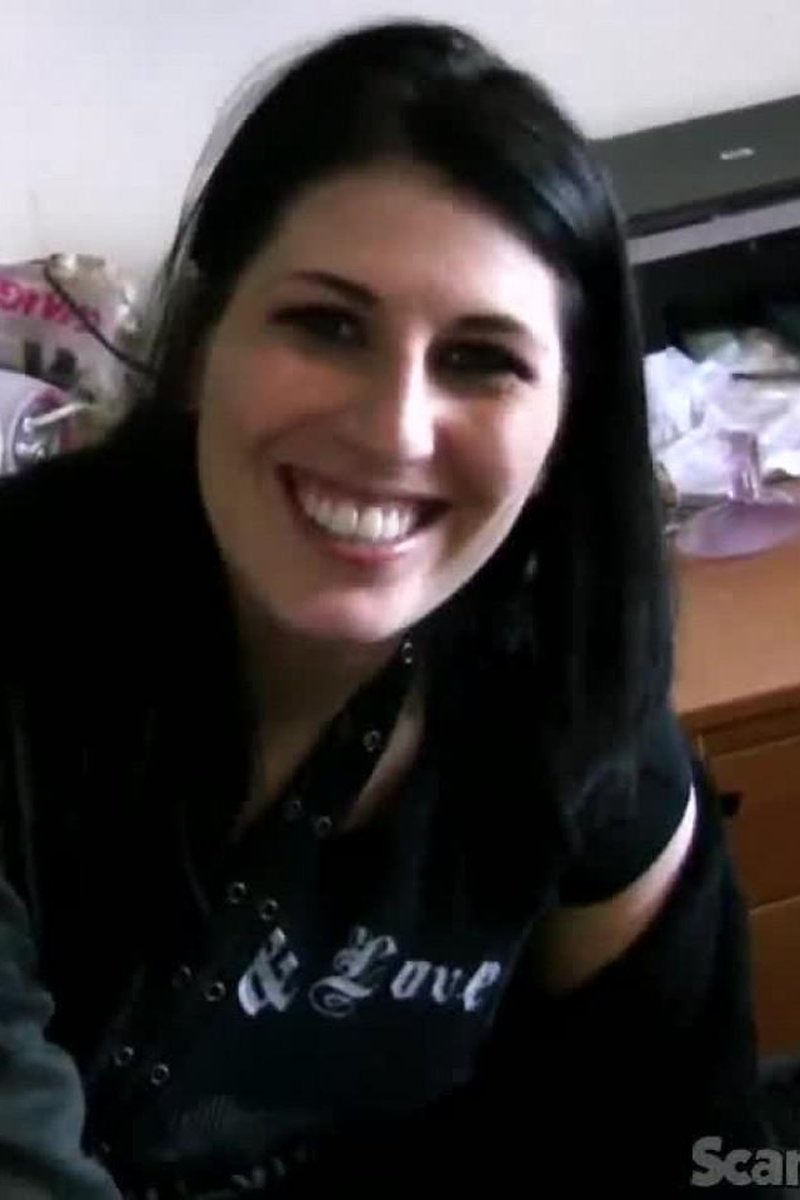 Rene - Screenshot 1 of 4 - Amateur