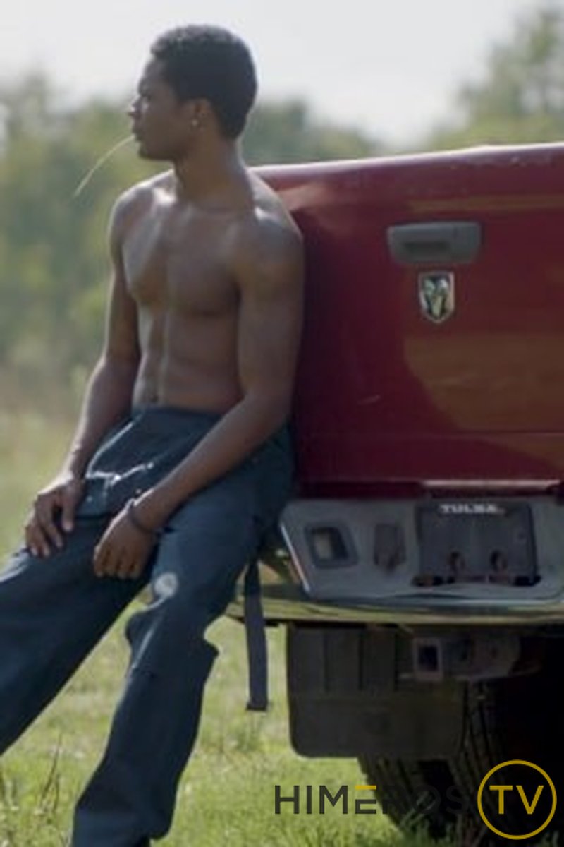 Bama - Screenshot 1 of 4 - Golden Shower