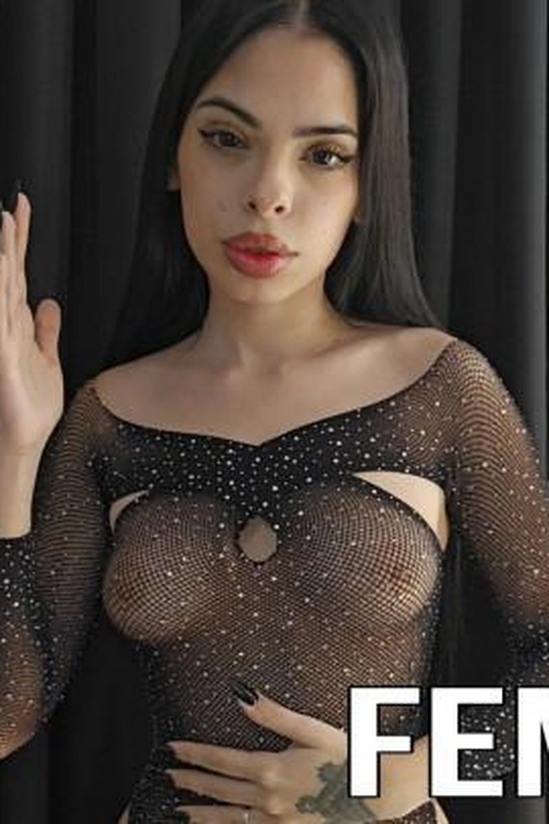 Fembot - Screenshot 1 of 4 - Cosplay