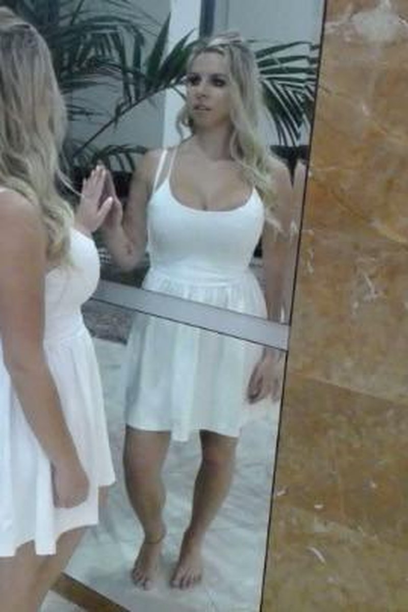 Cheating Bride - Screenshot 1 of 4 - Big Ass