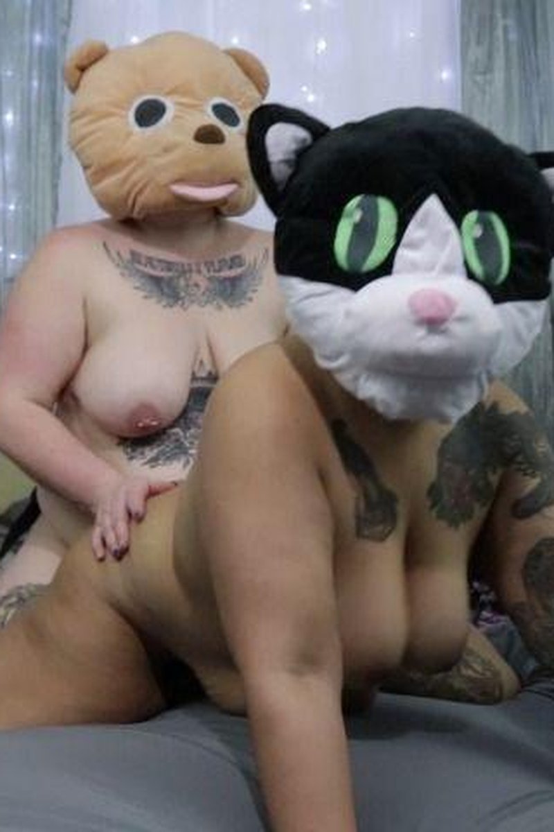 Video Game Daydream W/ Clover Addams - Screenshot 1 of 4 - BBW