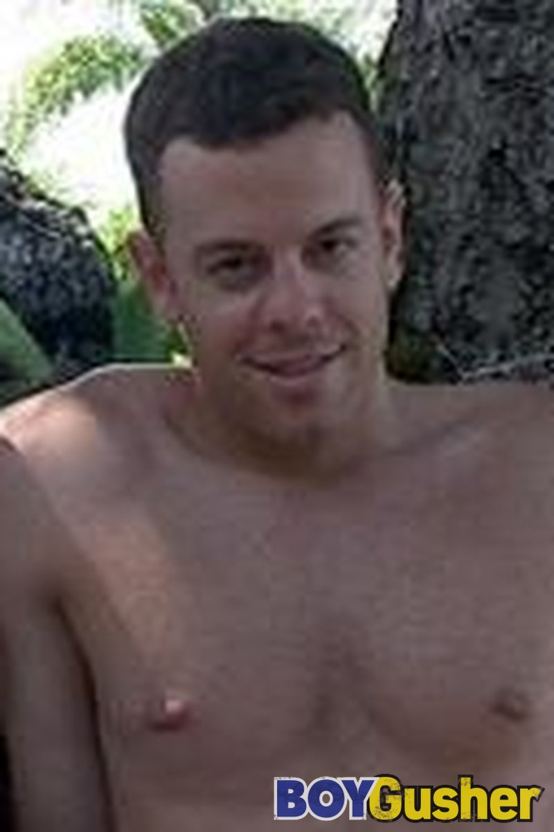 David & Eric - Screenshot 1 of 4 - Gay