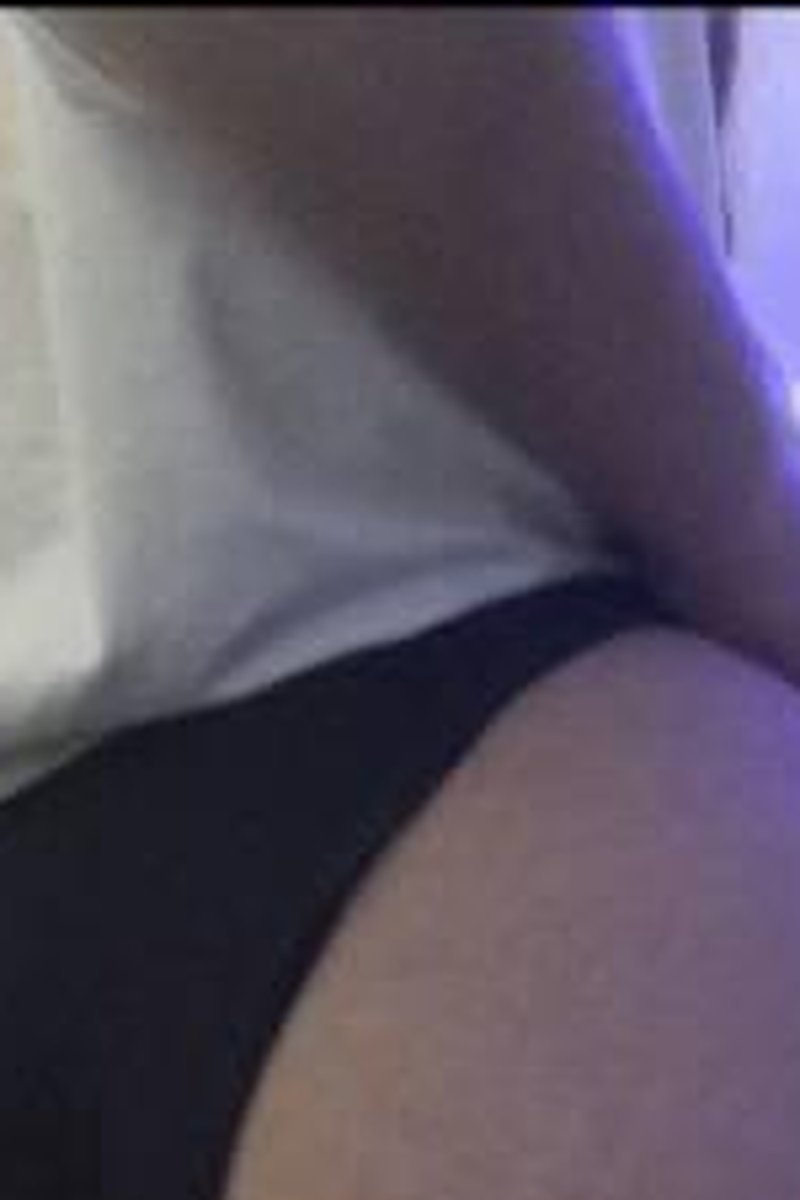 Pic - Screenshot 1 of 4 - Bi Sexual