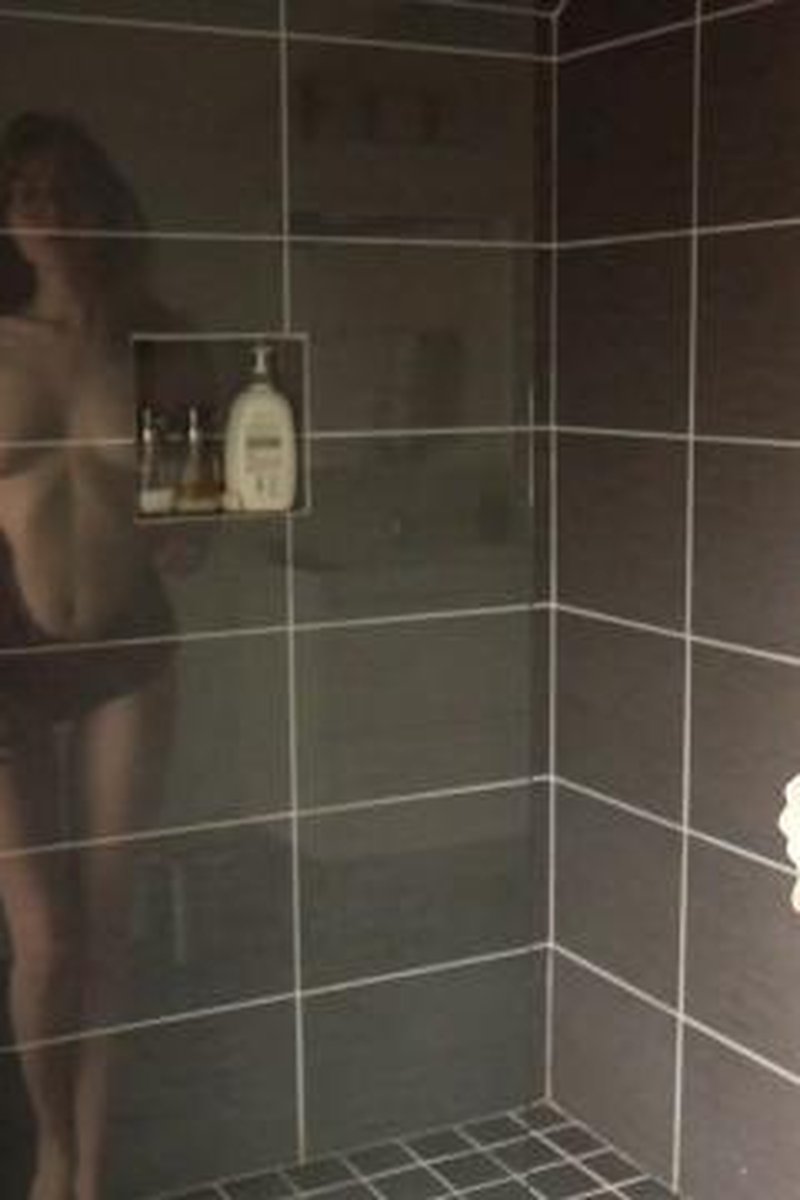 Steamy Shower - Screenshot 1 of 4 - Ass Fetish