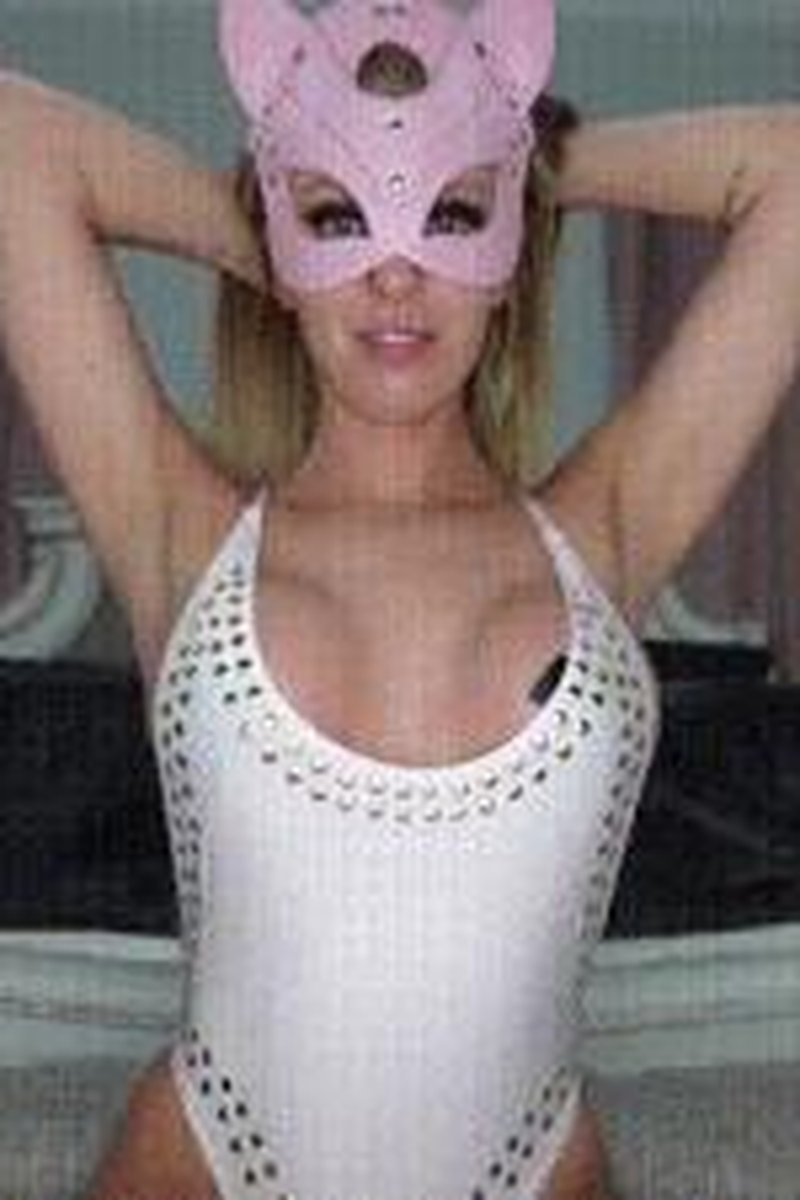 Armpit Addict - Screenshot 1 of 4 - Armpit Fetish