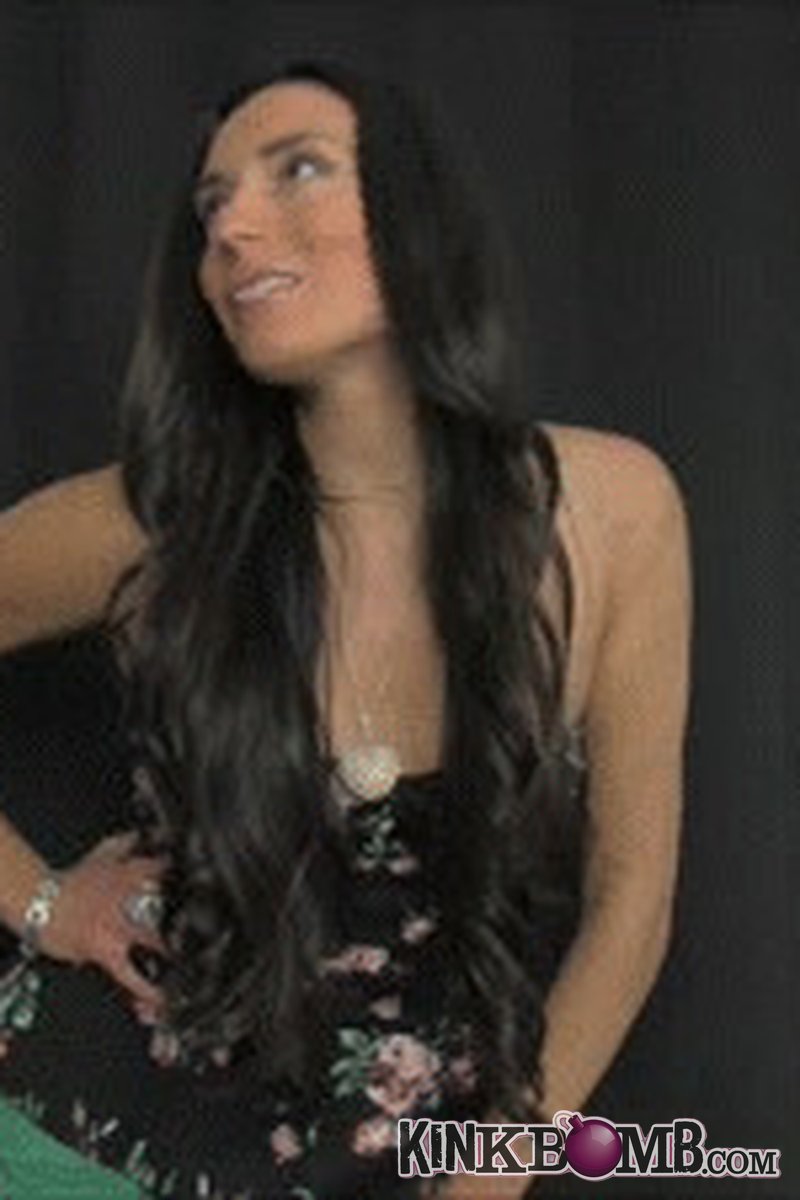 Spoiled Bianca: Short Little Fucker - Screenshot 1 of 4 - Humiliation