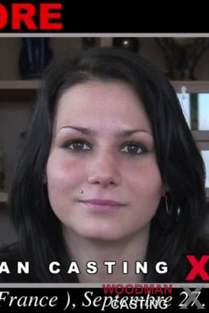 Mia Moore Casting - Screenshot 1 of 4 - Adorable