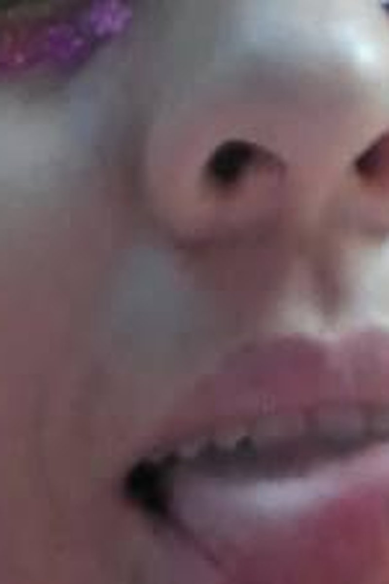 Tits - Screenshot 1 of 4 - Big Tits