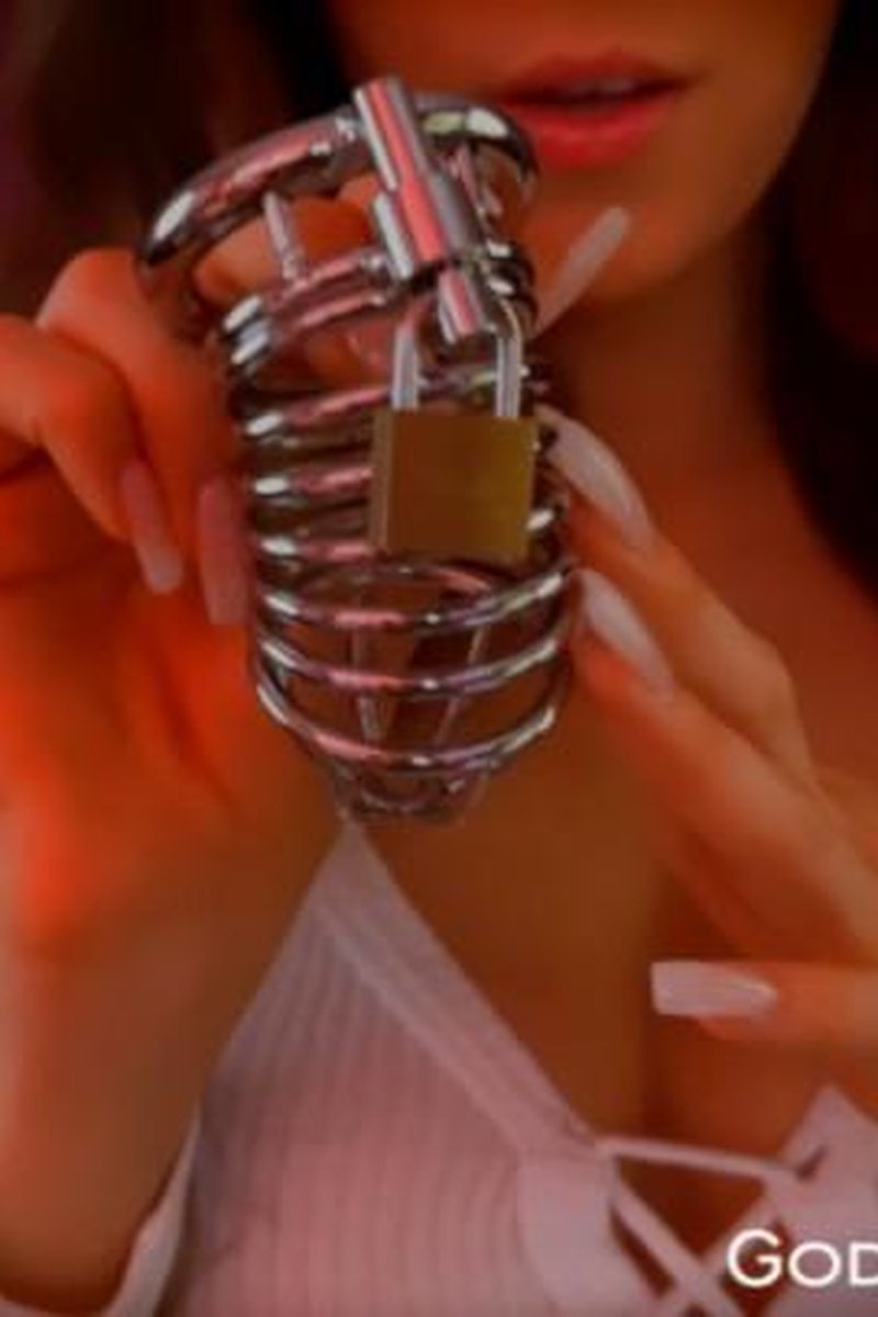 Lock It Up - Screenshot 1 of 4 - Chastityencouragement