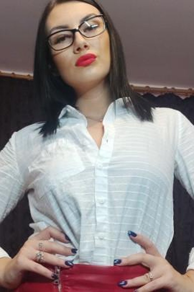 Self Defence Tutorial-Custom - Screenshot 1 of 4 - Brown Hair